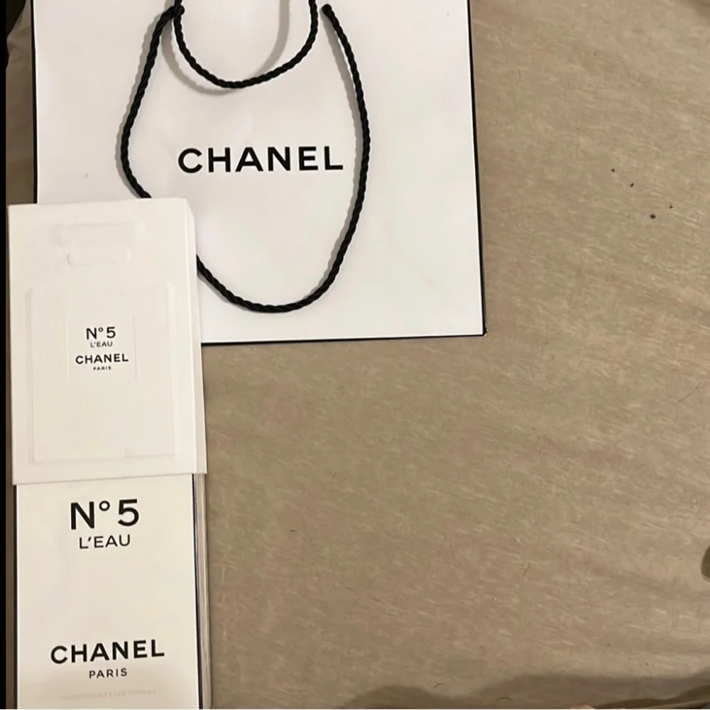 ChaneI No5 NEW L’eau Paris. Made in France - Picture 3 of 7
